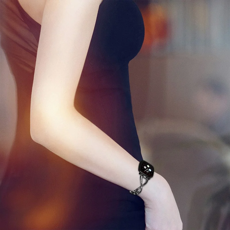 X Shape Rhinestone Decor Zinc Alloy Watchband Replacement for Fitbit Versa 3/Sense - Schwarz