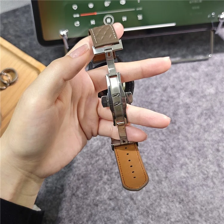 For Huawei Watch GT 5 Pro 46mm / GT 5 46mm Universal 22mm Rhombus Texture Genuine Cowhide Leather Watch Strap - Dark Coffee