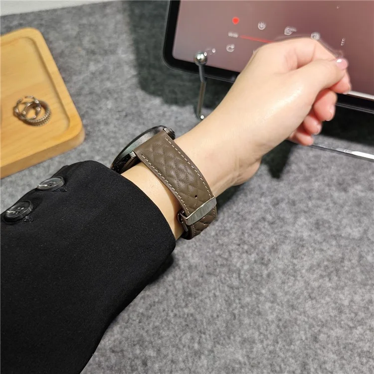 Für Samsung Galaxy Watch7 44mm 40 mm / Sehen Sie fe 40mm Universal 20mm Rhombus Textur Echtes Kuhläden -leder -uhrengurt - Bräunen