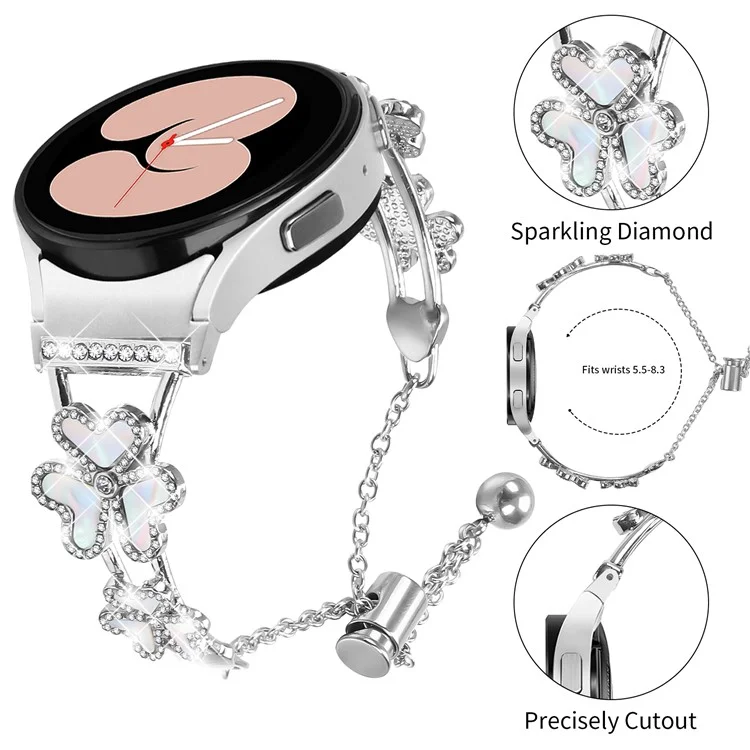 Metallarmband mit Schnellverschluss-Verbinder für Samsung Galaxy Watch5 / Watch4 40 / 42 / 44 / 45 / 46 mm Herzkleedekor Uhrenarmband - Silber
