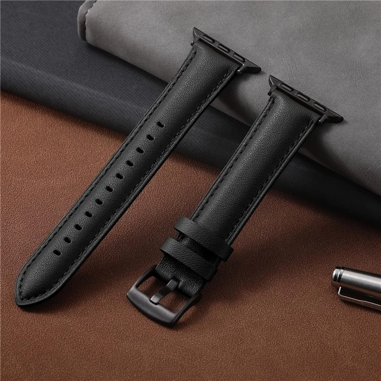 Cinturino in pelle per Apple Watch Series 10 Ultra 9 8 7 SE 6 5 4 3 2 1 da 46mm, 49mm, 45mm, 44mm, 42mm con fibbia placcata - Nero / Nero