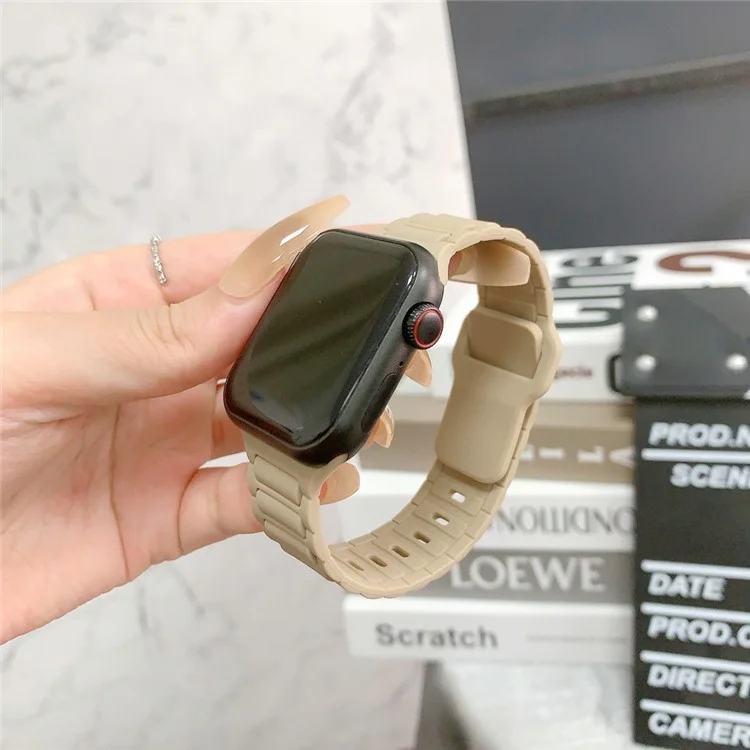 Cinturino per orologio KALEBOL per Apple Watch Series 10 Ultra 9 8 7 SE 6 5 4 3 2 1 da 46mm, 49mm, 45mm, 44mm, 42mm - Marrone