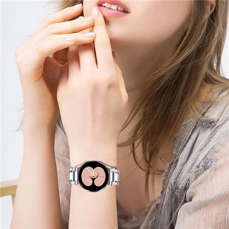 Achat en vrac de bracelet en métal pour Samsung Galaxy Watch4 Classic / Watch4 Active Bracelet de montre avec décoration de strass - Argent / Blanc