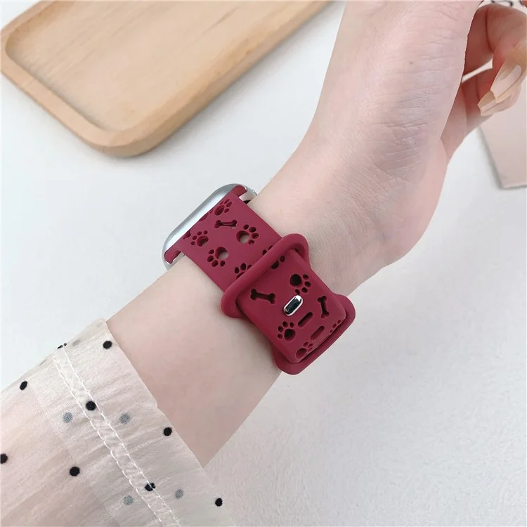 Pulseira de silicone para Apple Watch Series 10 9 8 7 SE 6 5 4 3 2 1 42mm 41mm 40mm 38mm - Design de pata de cachorro e osso - Branca