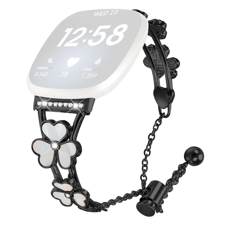 Correa de reloj de metal de aleación de zinc con adorno de trébol para Fitbit Versa 4 / Sense 2 - Negro