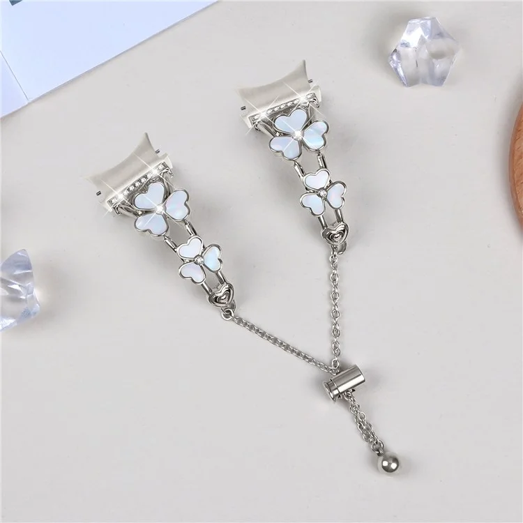 Heart Clover Decor Watch Band with Connector for Samsung Galaxy Watch 5 / Watch 5 Pro / Watch 5 Active / Watch4 / Watch4 Classic / Watch4 Active - Starlight