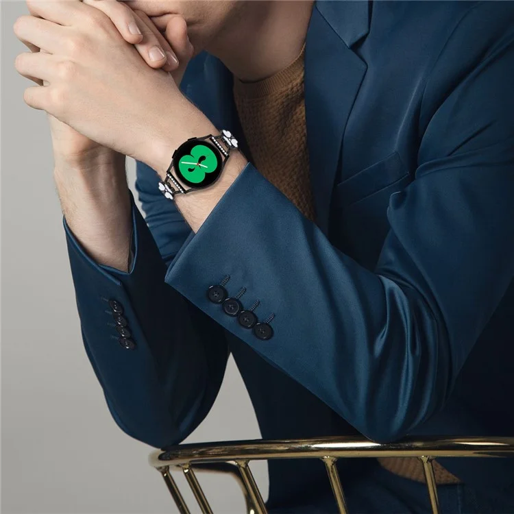 Bracelet de montre pour Samsung Galaxy Watch Active2 40 mm 44 mm, décoration trèfle en alliage de zinc, bracelet en métal - Noir