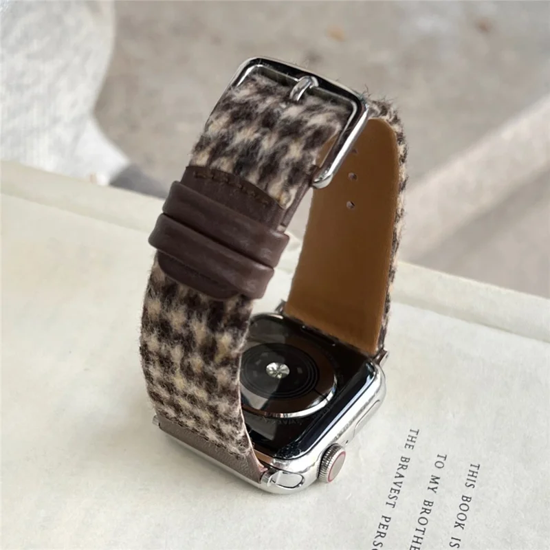 Woolen Fabric Leather Strap for Apple Watch Series 11 10 42mm / 9 8 7 41mm / SE3 SE2 SE 6 5 4 40mm / 3 2 1 38mm Watch Band - Black