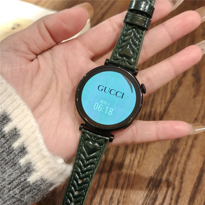 Bracelet de montre de 22 mm en cuir véritable gaufré motif cœur pour Huawei Watch GT 5 Pro 46 mm / GT 5 46 mm / GT 4 46 mm / Watch 4 - Vert foncé