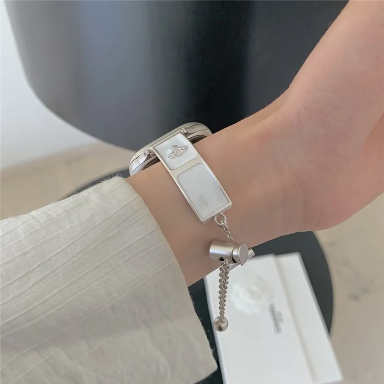 Armband für Apple Watch Series 10 9 8 7 SE 6 5 4 3 2 1 42mm 41mm 40mm 38mm Emaille Saturn Armband Metallarmband - Sternenlichtweiß