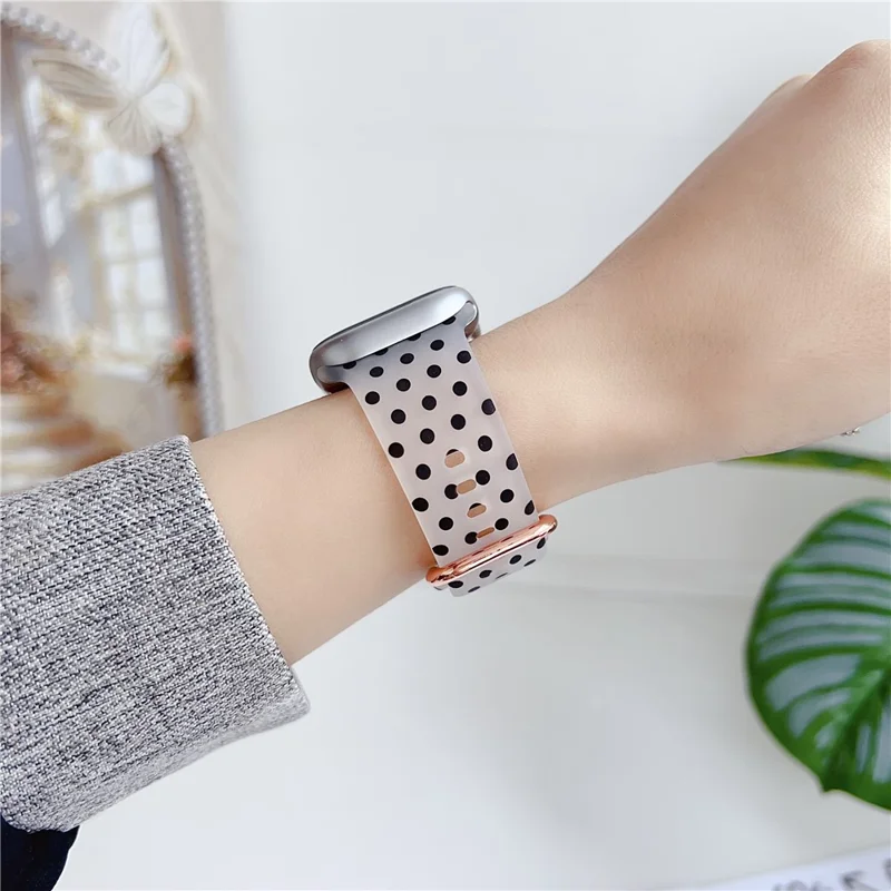 Watch Band for Apple Watch Series 10 Ultra 9 8 7 SE 6 5 4 3 2 1 46mm 49mm 45mm 44mm 42mm Pattern Printed Clear Silicone Strap - Dots