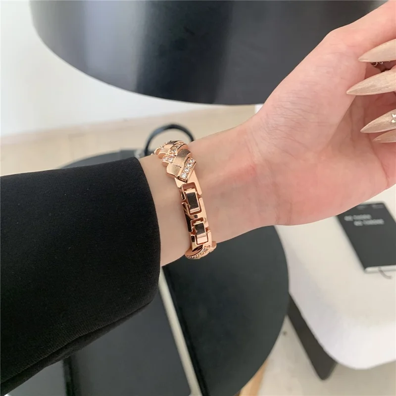 Copper Watch Strap for Apple Watch Series 11 10 42mm / 9 8 7 41mm / SE3 SE2 SE 6 5 4 40mm / 3 2 1 38mm Wheat Ear Zircon Bracelet Band - Rose Gold