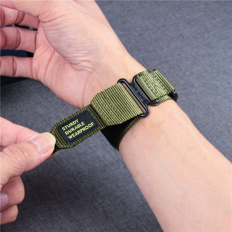 For WHOOP 4.0 Magic Tape Band Stylish Nylon Wrist Strap with Protective Case - Green