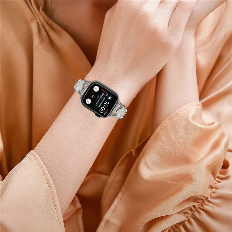 Zinc Alloy Watch Band For Apple Watch Series 10 Ultra 9 8 7 SE 6 5 4 3 2 1 46mm 49mm 45mm 44mm 40mm Clover Chain Strap - Silver / Colorful