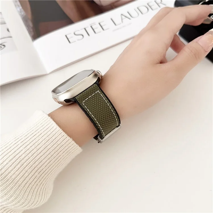 Uhrenarmband für Apple Watch Series 10 9 8 7 SE 6 5 4 3 2 1 42mm 41mm 40mm 38mm Silikon + Seide Faltschließe Handgelenkband - Dunkelviolett
