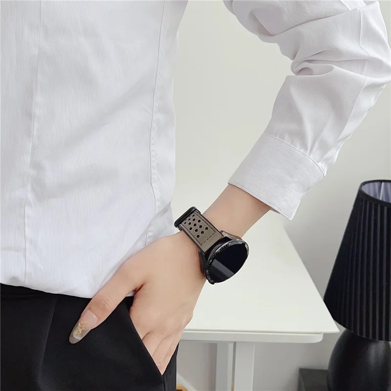 22mm Watch Band For Huawei Watch GT 5 46mm  /  GT 5 Pro 46mm Square Magnetic Buckle Perforated Silicone Strap - Black