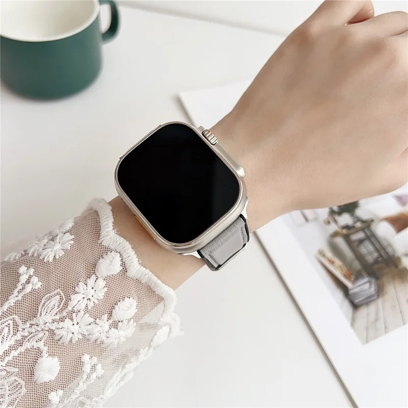 Watch Band for Apple Watch Series 10 9 8 7 SE 6 5 4 3 2 1 42mm 41mm 40mm 38mm Napa Texture PU Covered Silicone Strap - Black