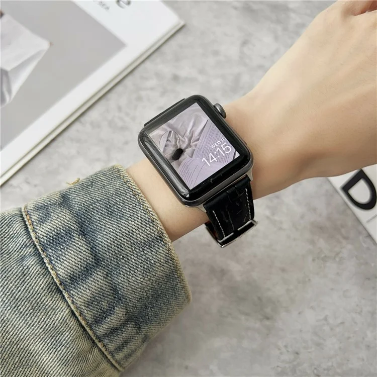 Leather Wrist Straps with Pattern For Apple Watch Series 10 Ultra 9 8 7 SE 6 5 4 3 2 1 46mm 49mm 45mm 44mm 40mm Watch Bands - Black