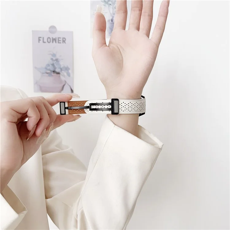 Correa de repuesto de 20 mm para Samsung Galaxy Watch7 de 44 mm / 40 mm Hebilla magnética Correa de reloj de cuero genuino con múltiples orificios - Blanco