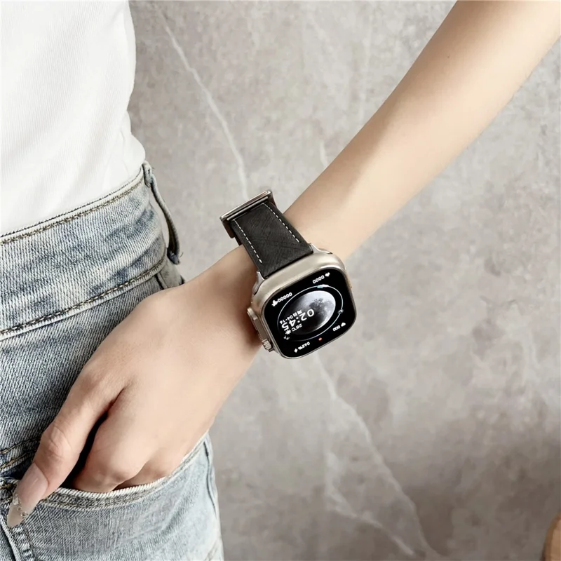 Leather Watchband For Apple Watch Series 10 9 8 7 SE 6 5 4 3 2 1 42mm 41mm 40mm 38mm Wrist Strap Replacement - White
