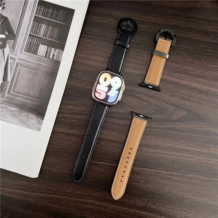 Cinturino in Pelle Texture Crazy Horse con Fibbia Tonda per Apple Watch Series 10 Ultra 9 8 7 SE 6 5 4 3 2 1 46mm 49mm 45mm 44mm 42mm - Marrone Scuro
