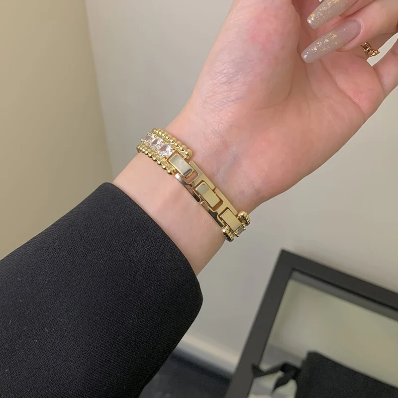 Bracelet Strap for Apple Watch Series 10 Ultra 9 8 7 SE 6 5 4 3 2 1 46mm 49mm 45mm 44mm 42mm Beads Zircon Copper Watch Band - Gold