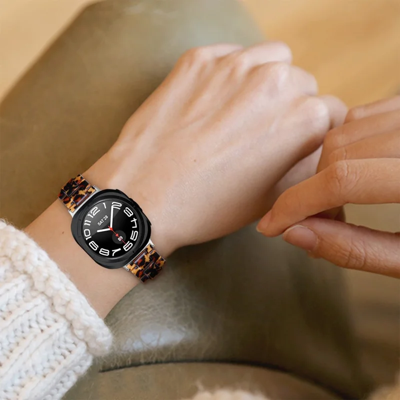 Cinturino per orologio per Samsung Galaxy Watch Ultra 2 / Watch8 44mm / 40mm / Watch8 Classic 43mm / 47mm Cinturino in resina acrilica impermeabile - Stampa leopardata