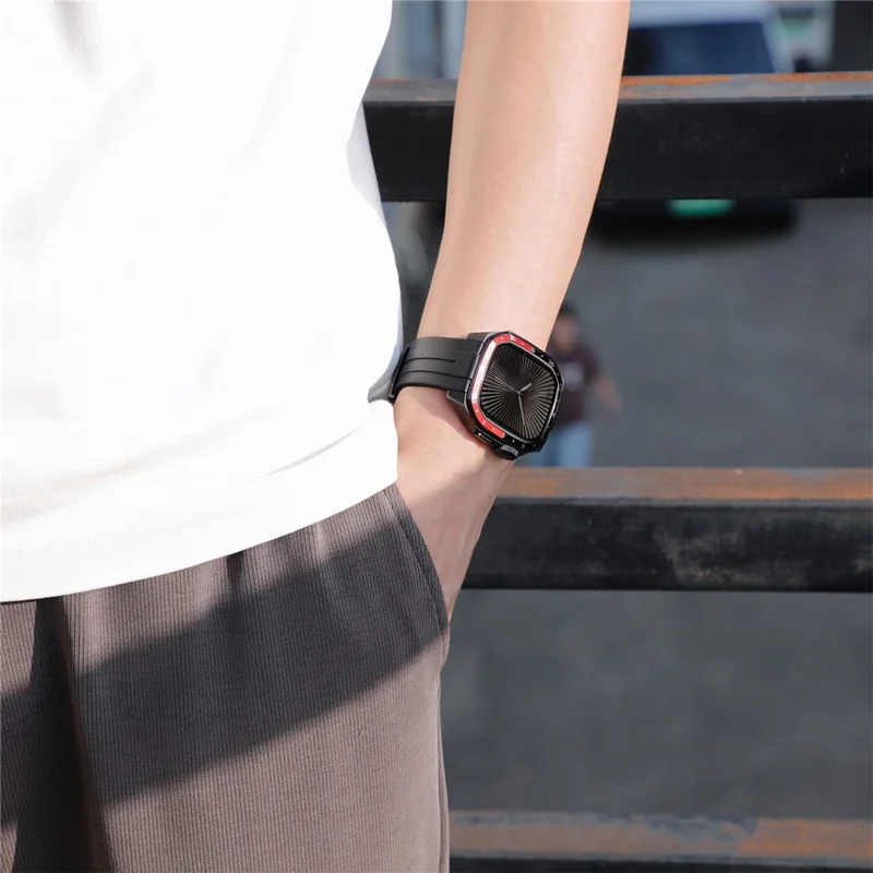 Für Apple Watch Series 9 / 8 / 7 45mm Integriertes Silikon-Armband mit Metall-Uhrengehäuse - Schwarz / Rot
