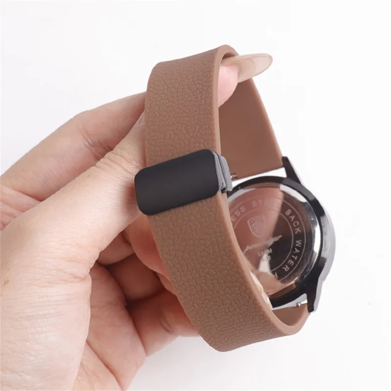 Banda de silicona magnética de 20 mm para Samsung Galaxy Watch7 44 mm / 40 mm / Watch6 Classic 47 mm / 43 mm, textura de litchi, hebilla plegable, correa de muñeca - Verde