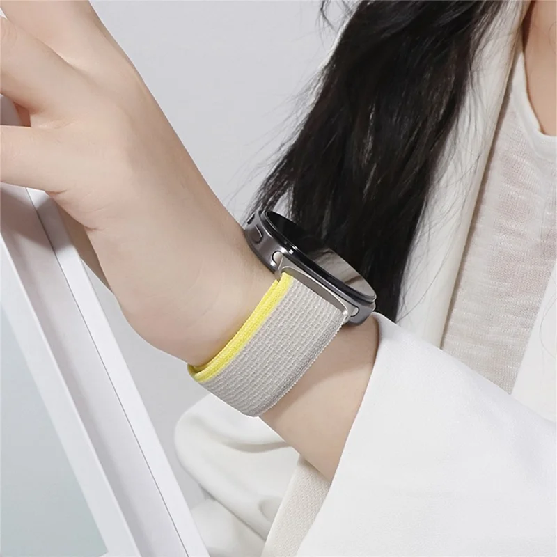Nylon Watch Band for Samsung Galaxy Watch8 44mm / 40mm / 8 Classic 46mm Loop Design Magic Tape Replacement Strap - White Stripe