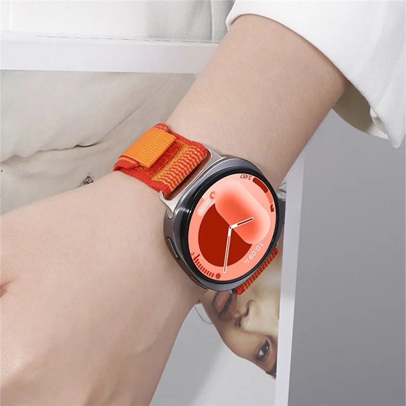 Nylon Watch Band for Samsung Galaxy Watch8 44mm / 40mm / 8 Classic 46mm Loop Design Magic Tape Replacement Strap - White Stripe