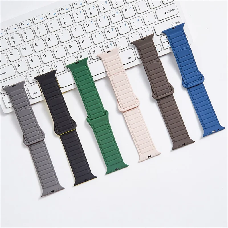 Stitched Line Pattern Silicone Strap for Apple Watch Series 11 10 42mm  /  9 8 7 41mm  /  SE3 SE2 SE 6 5 4 40mm  /  3 2 1 38mm Loop Magnetic Watch Band - Grey / Orange