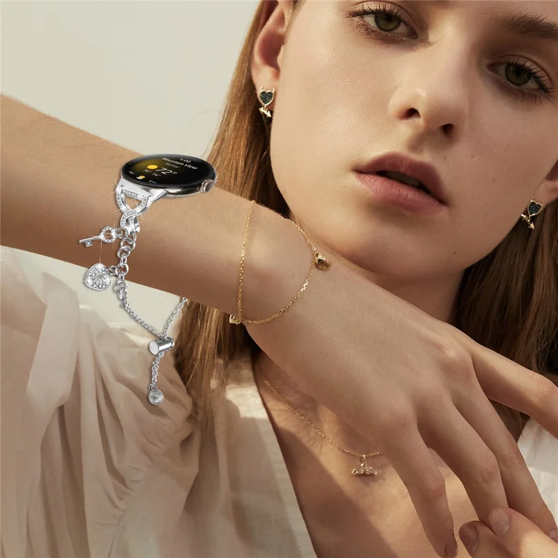Silver Single Chain Style Watchband for Google Pixel Watch 4 41mm / Watch 3 41mm / Watch 2 / Watch Metal Sliding Bracelet Strap with Heart / Key Pendant