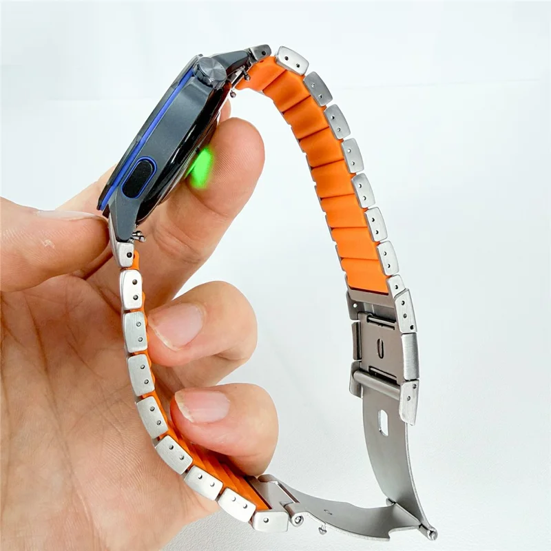 For Huawei Watch GT Runner 2 Metal Strap 22mm Titanium Alloy Watch Band with Turtle Shell Buckle - Silver