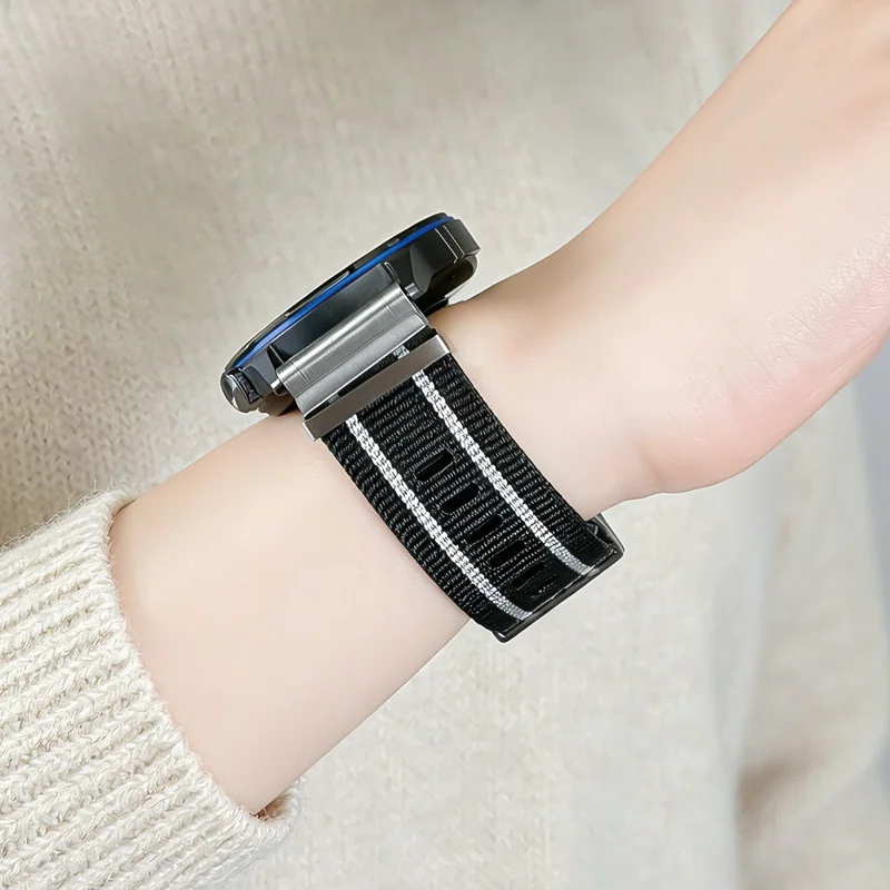 22mm Nylon Strap for Oppo Watch 4 Pro / X3 / X2 / X Breathable Replacement Wristband - Black  /  White