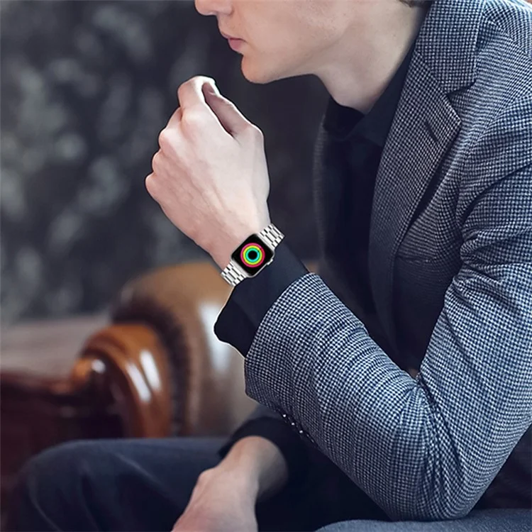 Ультратонкий ремешок из нержавеющей стали с 3 бусинами для Apple Watch Series 10 42мм / 9 8 7 41мм / 6 5 4 SE SE (2022) SE (2023) 40мм / 3 2 1 38мм - серебристый
