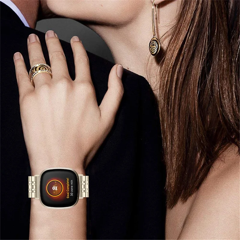 Ersetzbares Edelstahl-Armband mit modischem 7-Perlen-Design für Fitbit Sense/Versa 3 - Champagner Gold