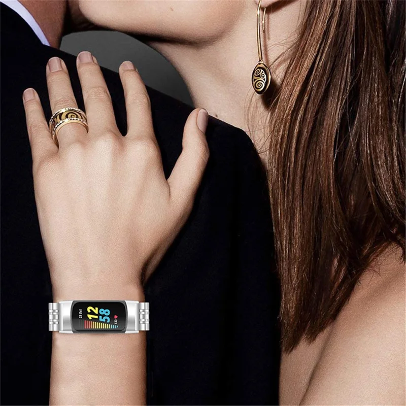 Stainless Steel 7 Beads Breathable Replacement Wrist Strap Watch Band for Fitbit Charge 6 / 5 - Silver