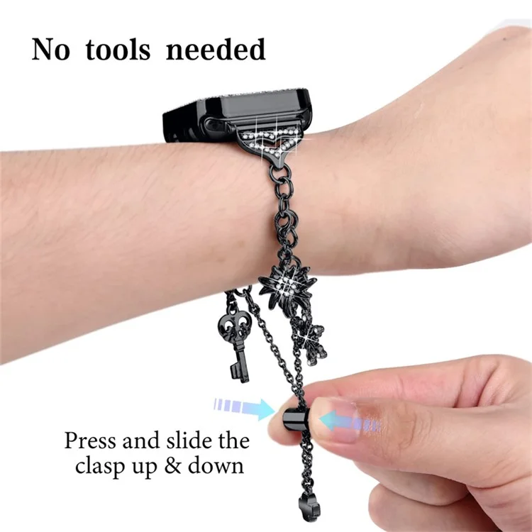 Pour Apple Watch Series 8 / 7 45mm Pendant Bracelet Watch Band Rhinestone Decor Strap Replacement with Hard PC Hollow-out Watch Case - Noir