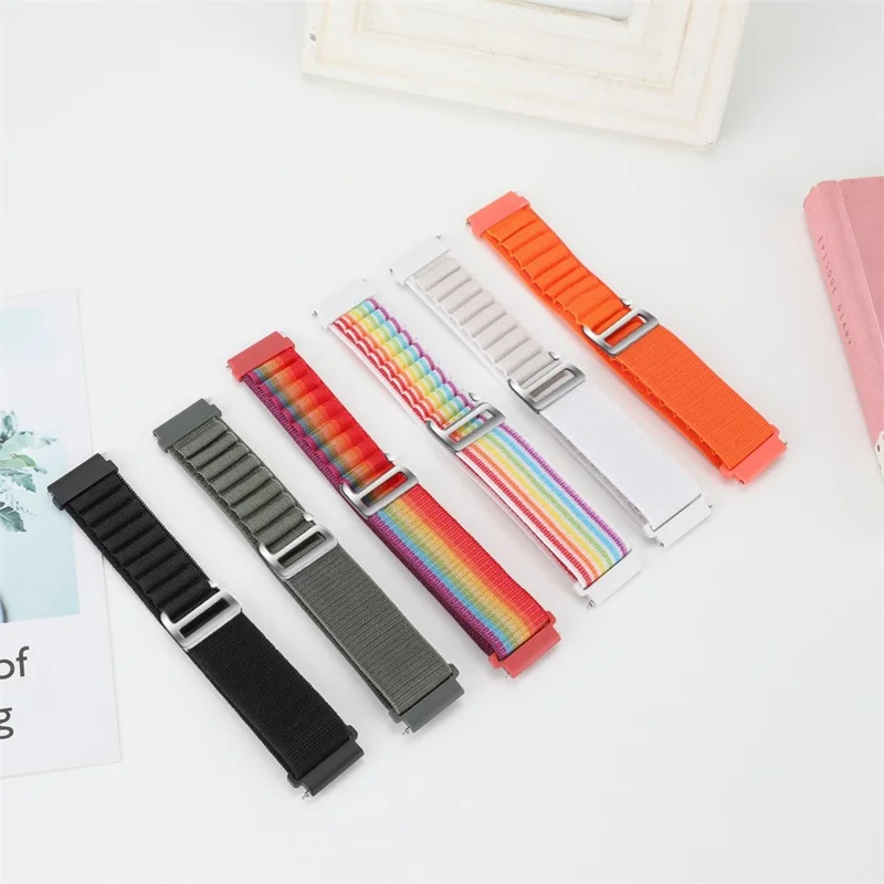 For Realme Watch 3 / Huami Amazfti GTR 4 / GTR 4 Pro Replacement Nylon Smartwatch Band 22mm Universal Adjustable Wrist Strap - White