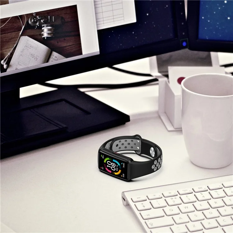 Pour Huawei Band 6 / Honor Band 6 Bracelet de montre en silicone bicolore Sangle de poignet réglable de rechange - Noir / Gris