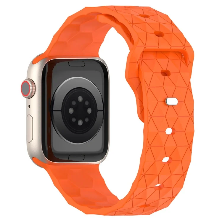 For Apple Watch Series 10 46mm / Ultra 2 Ultra 49mm /  Series 9 8 7 45mm / 6 5 4 SE (2023) SE (2022) SE 44mm / 3 2 1 42mm Football Pattern Watch Band Silicone Watch Strap - Orange