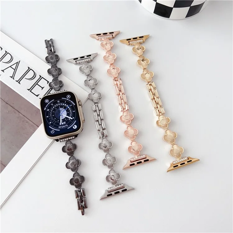 Correa de reloj para Apple Watch Series 10 de 42 mm / 9 8 7 de 41 mm / SE (2023) SE (2022) SE 6 5 4 de 40 mm / 3 2 1 de 38 mm Pulsera de reloj con dije de trébol de metal - Negro