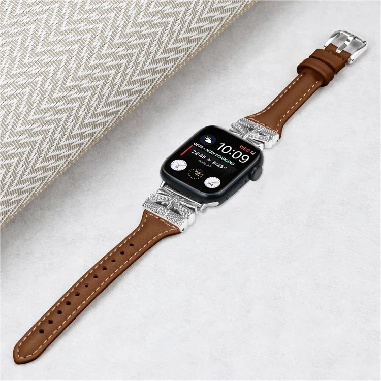 Bracelete de Fivela de Prata para Apple Watch Series 10 46mm / Ultra 2 Ultra 49mm / Series 9 8 7 45mm / 6 5 4 SE (2023) SE (2022) SE 44mm / 3 2 1 42mm - Marrom