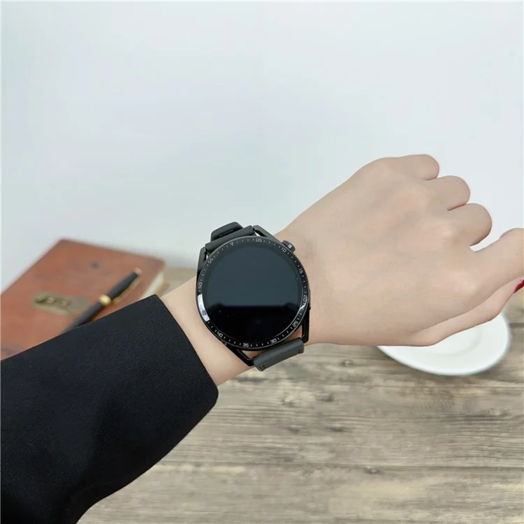 22mm Universal-Uhrenarmband aus Lederüberzogenem Silikon mit quadratischem Schnallenverschluss - Tan