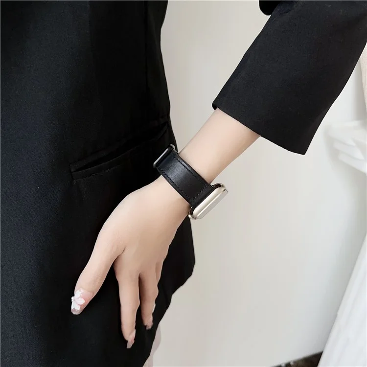PU Leather Strap for Apple Watch Series 10 42mm / 9 8 7 41mm / SE (2023) SE (2022) SE 6 5 4 40mm / 3 2 1 38mm Magnetic Buckle Band - Navy Blue