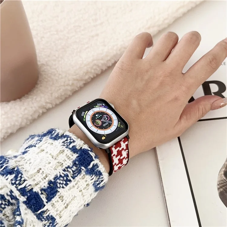 For Apple Watch 10 46mm / Ultra 2 / Ultra 49mm / 9 8 7 45mm / SE (2023) SE (2022) SE 6 5 4 44mm / 3 2 1 42mm Silicone+Nylon Watch Strap - Red+White
