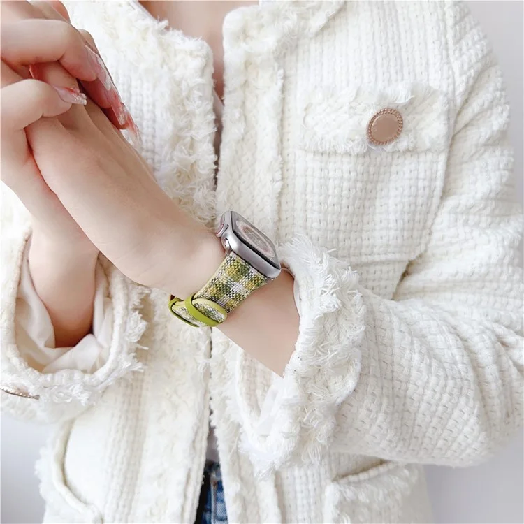 For Apple Watch Series 10 42mm / 9 8 7 41mm / SE (2023) SE (2022) SE 6 5 4 40mm / 3 2 1 38mm Woolen Watch Strap - Green