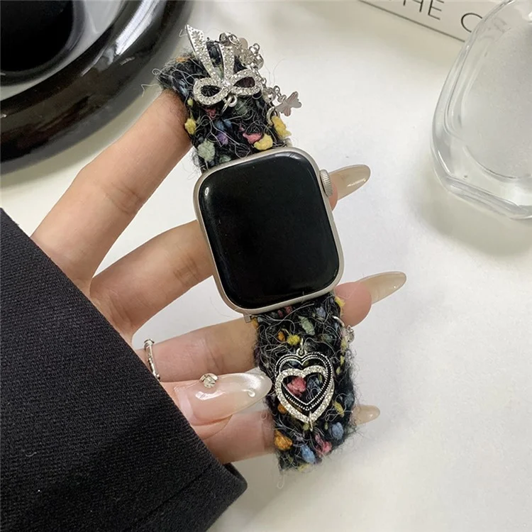 Pour Apple Watch Series 10 42mm / 9 8 7 41mm / SE (2023) SE (2022) SE 6 5 4 40mm / 3 2 1 38mm Bracelet Plush Watch Strap - Noir