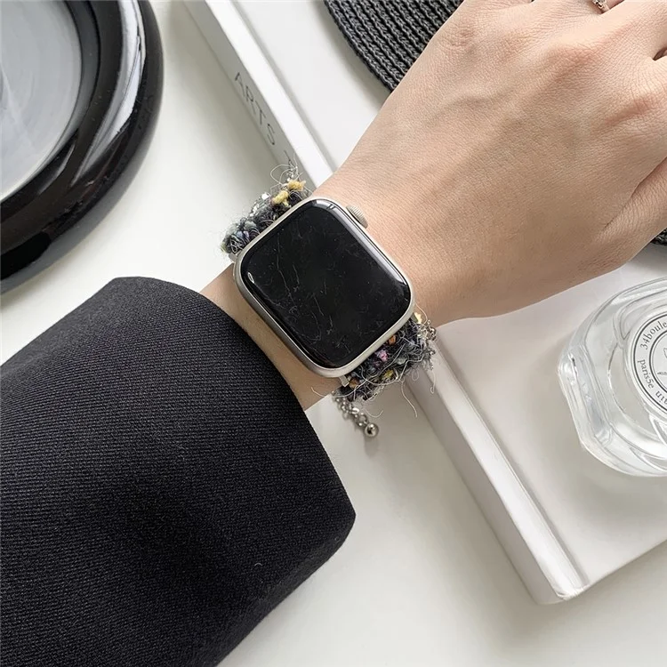Pour Apple Watch Series 10 42mm / 9 8 7 41mm / SE (2023) SE (2022) SE 6 5 4 40mm / 3 2 1 38mm Bracelet Plush Watch Strap - Noir